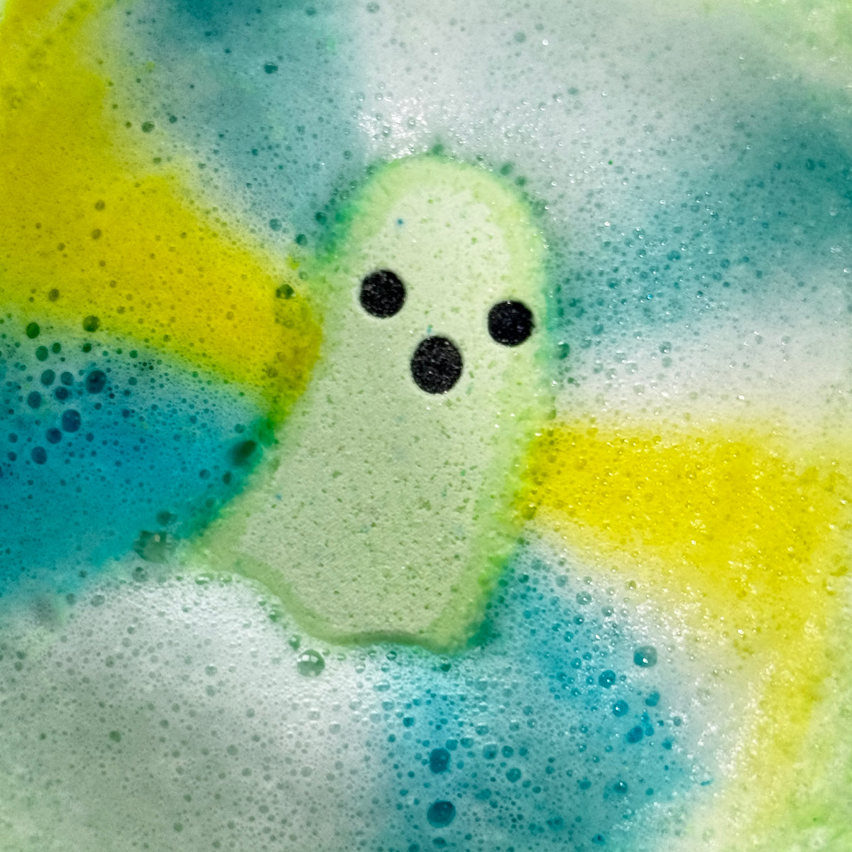 Halloween 'Glow in the Dark' Ghost Bath Bomb